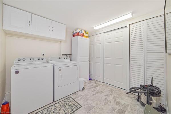 Russell Park, 231 Kingston Dr, Fort Myers, Florida 33905, image 1