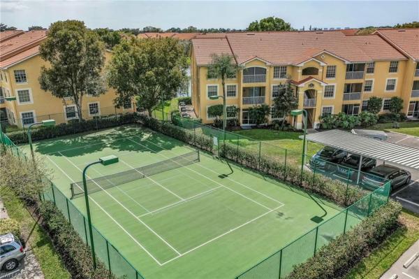 St Croix, 4610 Saint Croix Ln #1015, Naples, Florida 34109, image 1