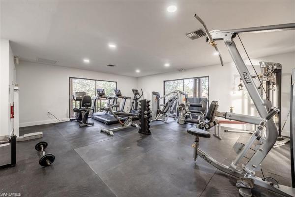 Island Park Village, 6621 Rolland Ct, Fort Myers, Florida 33908, image 1