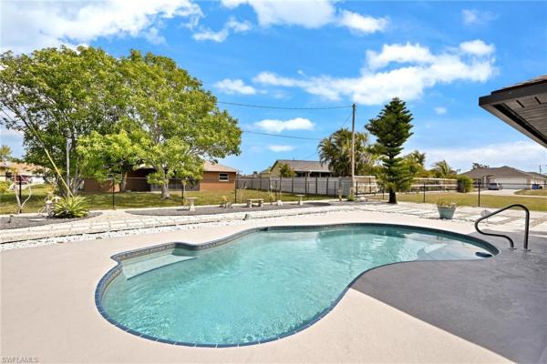 Cape Coral, 915 36th St, Cape Coral, Florida 33914, image 2