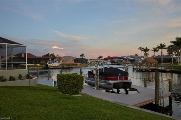 Cape Coral Residential, 1402 52nd Ln, Cape Coral, Florida 33914, image 1