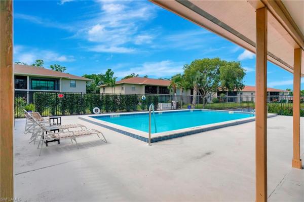 151 E Cypress Way #D3, Naples, Florida 34110, image 1