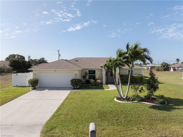 Cape Coral Residential, 520 26th Ter, Cape Coral, Florida 33904, image 1