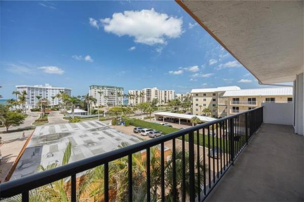 2900 N Gulf Shore Blvd #406, Naples, Florida 34103, image 1