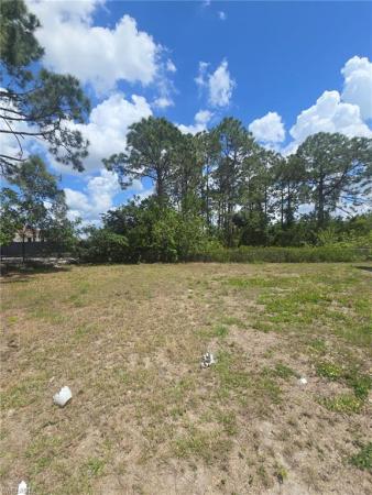 Lehigh Acres Residential, 4016 SW 14th St, Lehigh Acres, Florida 33976, image 1