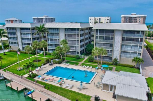 2880 N Gulf Shore Blvd #410, Naples, Florida 34103, image 1