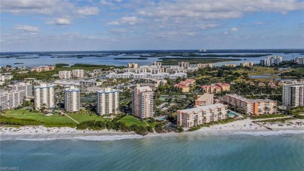 Estero Beach & Tennis Club, 7300 Estero Blvd #108, Fort Myers Beach, Florida 33931, image 2