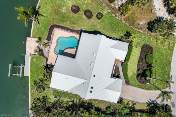 Shell Harbor, 848 Limpet Dr, Sanibel, Florida 33957, image 2