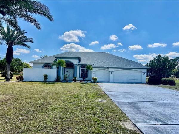 1468 Archer St, Lehigh Acres, Florida 33936, image 1