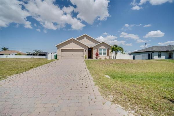 Cape Coral Residential, 607 13th St, Cape Coral, Florida 33993, image 1