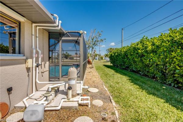 Cape Coral Residential, 4523 6th Pl, Cape Coral, Florida 33914, image 2
