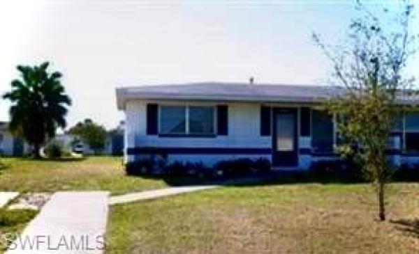 Lehigh Acres, 1116 Vineyard St, Lehigh Acres, Florida 33936, image 1