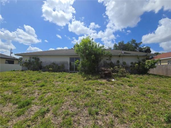 2912 W 11th St, Lehigh Acres, Florida 33971, image 1