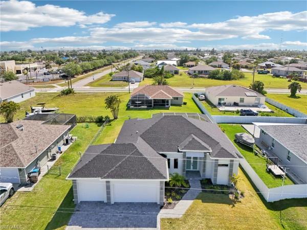 Cape Coral Residential, 345 29th Pl, Cape Coral, Florida 33993, image 1