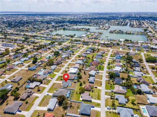 Cape Coral Residential, 118 9th Ct, Cape Coral, Florida 33909, image 2
