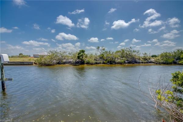 Cape Coral Residential, 829 33rd Pl, Cape Coral, Florida 33993, image 2