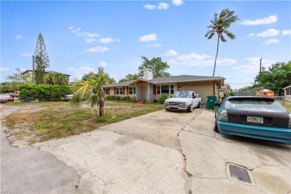 Naples Villas, 3586 Croton Rd, Naples, Florida 34104, image 1