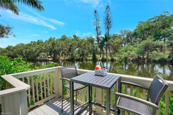 Whispering Oaks, 13390 Whispering Oaks Dr, Fort Myers, Florida 33905, image 1