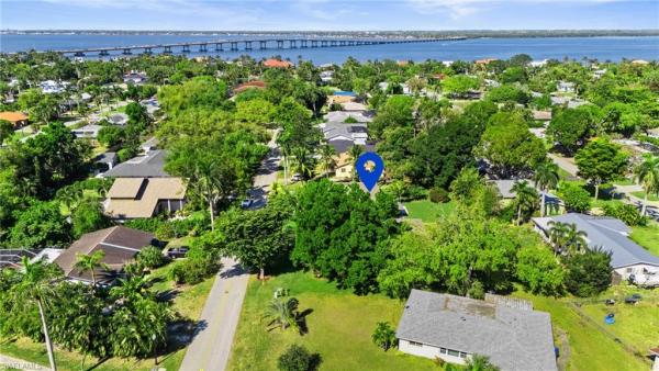 Caloosa View, 1359 Jambalana Ln, Fort Myers, Florida 33901, image 2