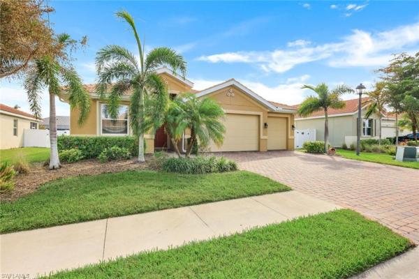 2971 Sunset Pointe Cir, Cape Coral, Florida 33914, image 2