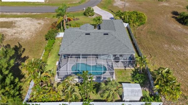 Cape Coral Residential, 2014 25th Pl, Cape Coral, Florida 33993, image 2