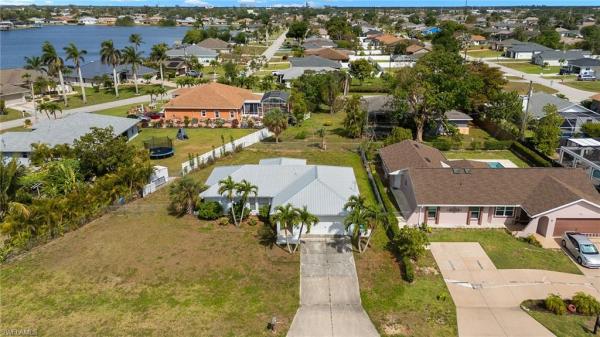 Cape Coral Residential, 607 2nd Ave, Cape Coral, Florida 33990, image 3