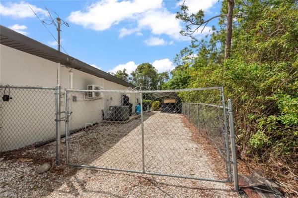 Lehigh Acres Residential, 3009 SW 35th St, Lehigh Acres, Florida 33976, image 1