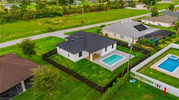 Cape Coral Residential, 1860 23rd St, Cape Coral, Florida 33909, image 3