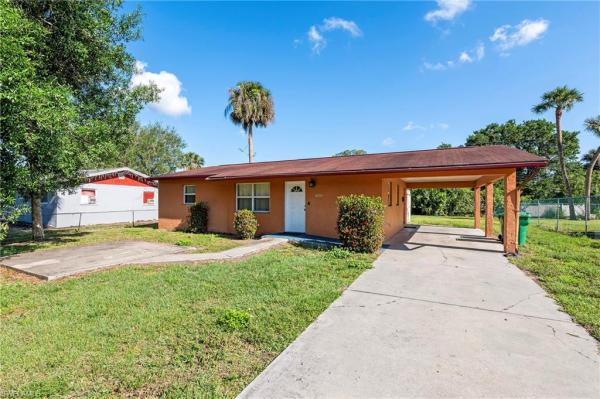 702 Breezewood Dr, Immokalee, Florida 34142, image 1