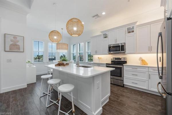 6541 Dominica Dr #202, Naples, Florida 34113, image 1
