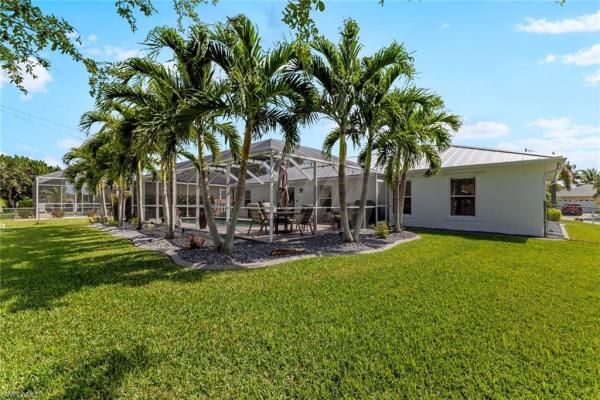 Cape Coral Residential, 4002 26th Ct, Cape Coral, Florida 33914, image 2