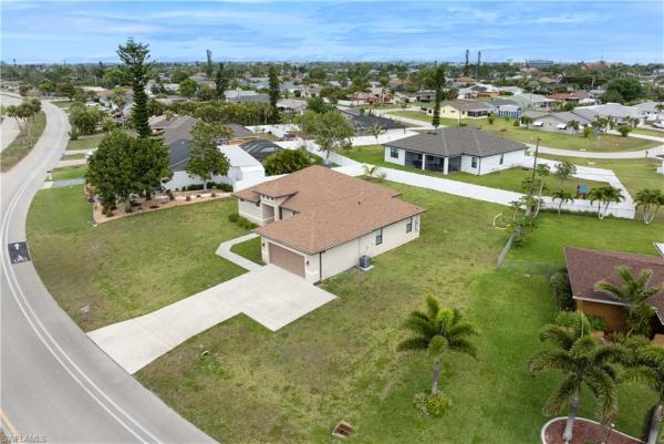 Cape Coral Residential, 2717 Shelby Pkwy, Cape Coral, Florida 33904, image 2