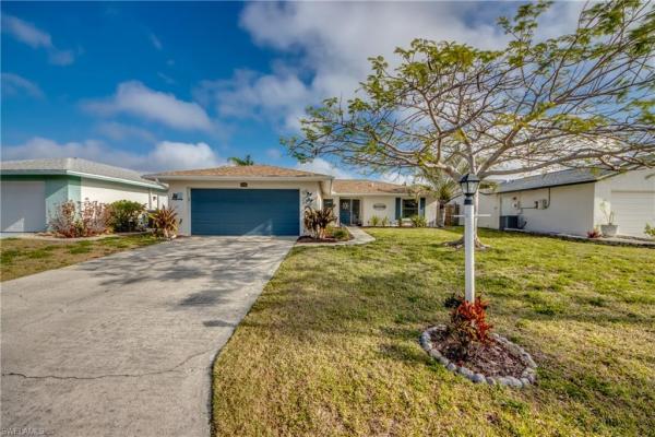 South Pointe South, 9758 Deerfoot Dr, Fort Myers, Florida 33919, image 1