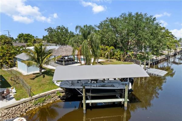 Fort Myers Shores, 2144 Saint Croix Ave, Fort Myers, Florida 33905, image 1