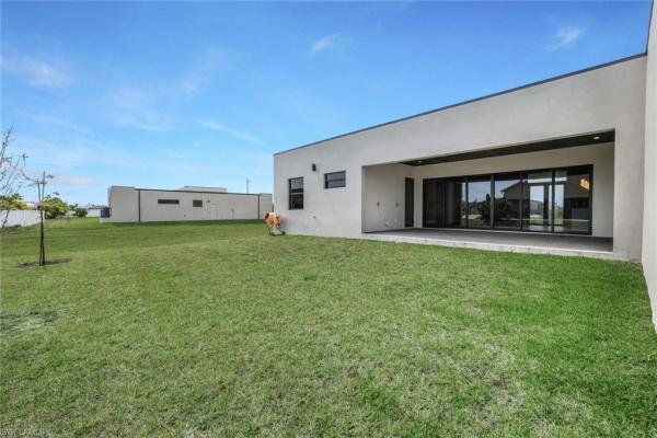 Cape Coral Residential, 105 37th Pl, Cape Coral, Florida 33991, image 3
