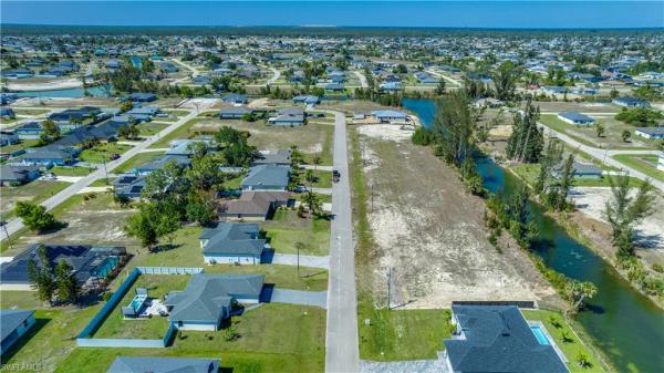 Cape Coral Residential, 3538 14th Pl, Cape Coral, Florida 33909, image 1