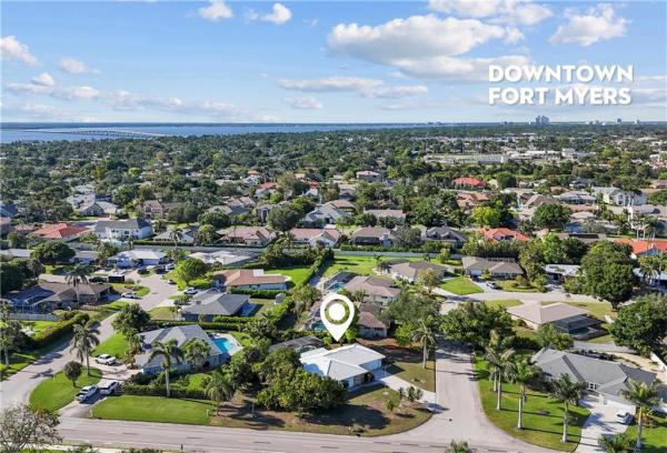Tanglewood, 1515 Manchester Blvd, Fort Myers, Florida 33919, image 2
