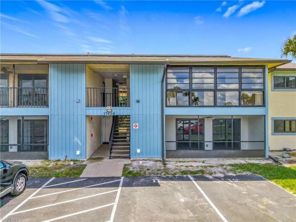 Timberlakes At Royal Woods, 17426 Birchwood Ln #12, Fort Myers, Florida 33908, image 3