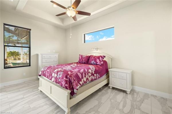 Cape Coral, 516 35th Pl, Cape Coral, Florida 33991, image 1