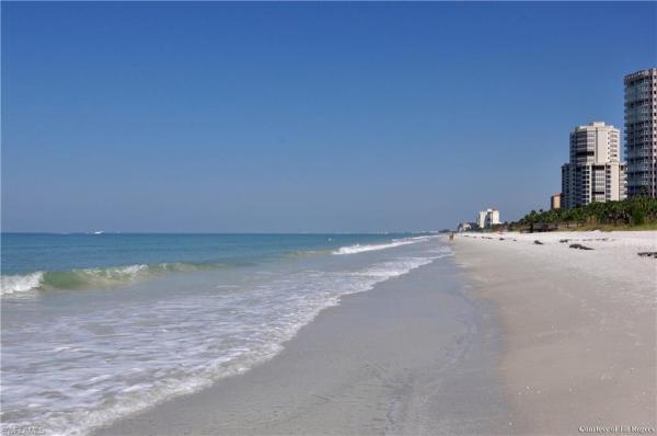 7074 Barrington Cir #202, Naples, Florida 34108, image 1