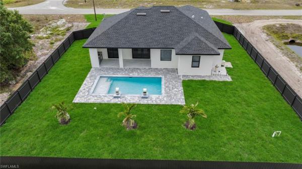 Lehigh Acres, 417 S Long Ave, Lehigh Acres, Florida 33974, image 1