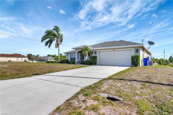 Lehigh Acres Residential, 3801 SW 28th St, Lehigh Acres, Florida 33976, image 1