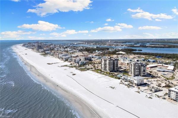 Caper Beach Club, 2800 Estero Blvd #1104, Fort Myers Beach, Florida 33931, image 2