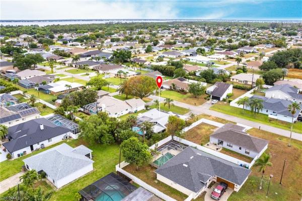 Cape Coral Residential, 2107 11th St, Cape Coral, Florida 33990, image 2