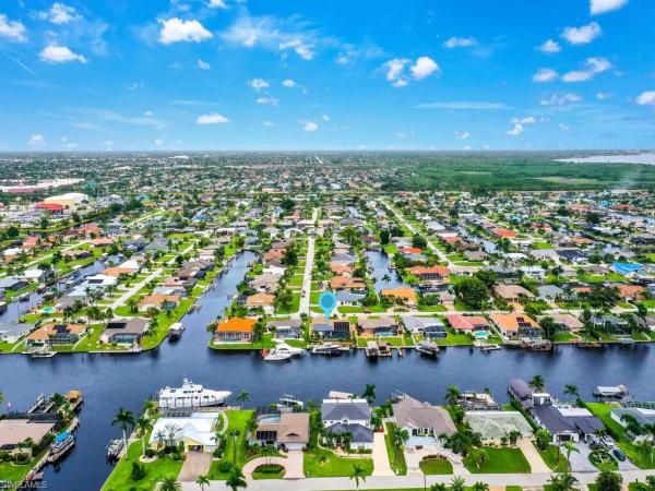 Cape Coral Residential, 2010 28th St, Cape Coral, Florida 33904, image 2