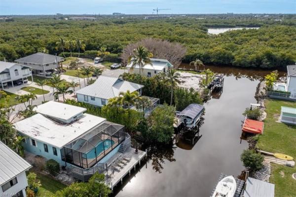 Gulf Harbor, 1283 Grand Canal Dr, Naples, Florida 34110, image 1