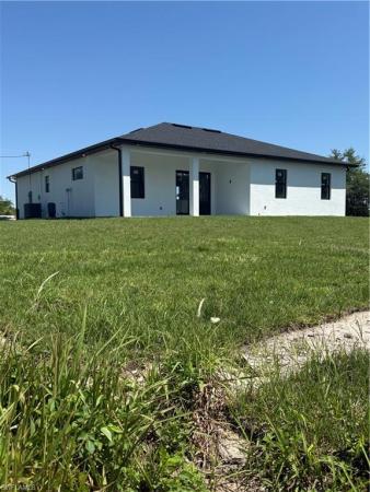 Lehigh Acres, 1509 Scott Ave, Lehigh Acres, Florida 33972, image 1
