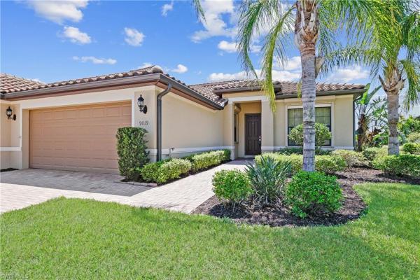 Whispering Palms, 9019 Triangle Palm Ln, Fort Myers, Florida 33913, image 1