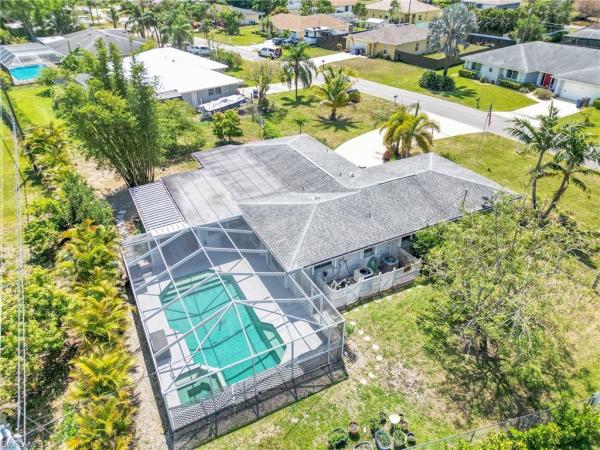 Country Club Estates, 1514 Canal St, Lehigh Acres, Florida 33936, image 3