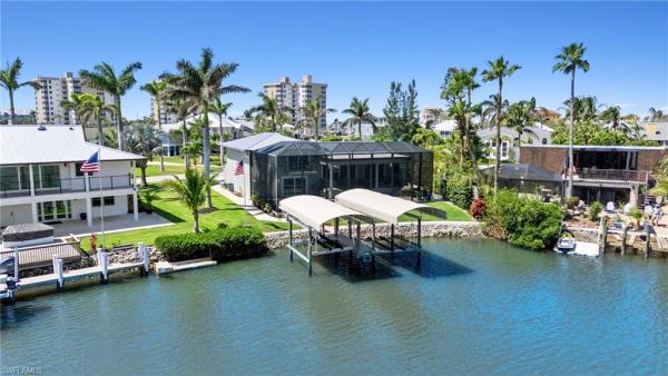 Bonita Beach, 5630 Queens Kew, Bonita Springs, Florida 34134, image 3